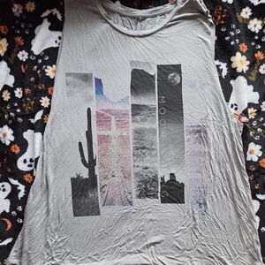American Eagle Outfitters Gray Graphic Tank Top